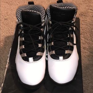 Retro Jordan 10s